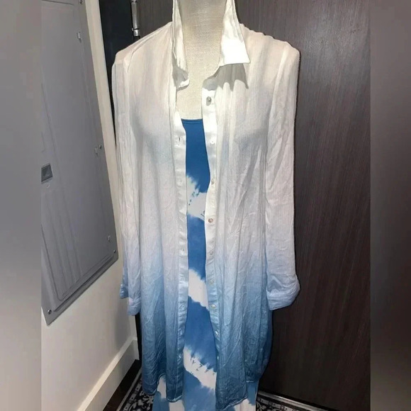 LONG BREAK AWAY BUTTON DOWN TOP WITH POCKETS BLUE DENIM/WHITE RAYON SIZE MEDIUM - Picture 12 of 15